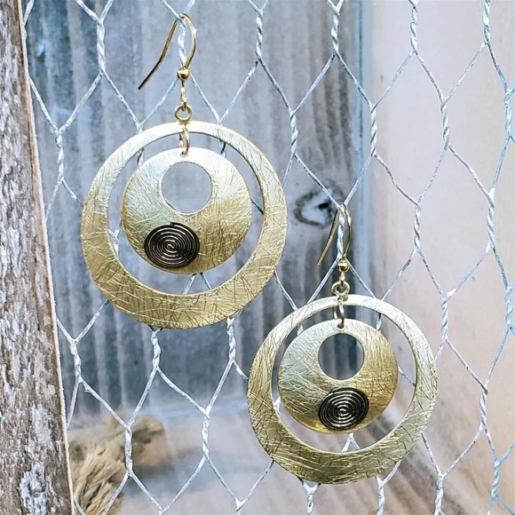 Rodeo Drive Super Lightweight Gold Plated Surgical Steel Double Hoop Earrings - Picture 5 of 11